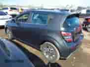 2019 Chevrolet Sonic LT z VIN 1G1JD6SB2K4111583, wystawiony jako IAAI lot #43427294 z przebiegiem 91 487 mil mil oraz . Historia ofert i sprzedaży dostępna na DreamBid. Obrazek 3.