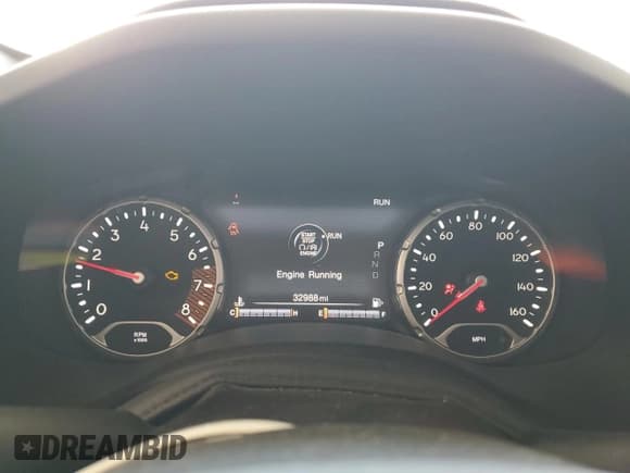 ✅ 2022 Jeep Renegade Latitude • VIN: ZACNJDB18NPN73453 • Лот: 68222145. Опубликован ранее на Copart с пробегом 32 988 миль. Бесплатный доступ к архиву аукционных продаж из США и подробный отчёт об истории автомобиля на DreamBid. Изображение 9.