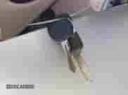 2001 Chevrolet Tahoe LT z VIN 1GNEK13T01R227432, wystawiony jako IAAI lot #43384510 z przebiegiem 171 563 mil mil oraz . Historia ofert i sprzedaży dostępna na DreamBid. Obrazek 11.