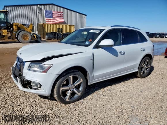 ✅ 2015 Audi Q5 Premium Plus • VIN: WA1DGAFP6FA063737 • Лот: 90288685. Опубликован ранее на Copart с пробегом 112 401 миль. Бесплатный доступ к архиву аукционных продаж из США и подробный отчёт об истории автомобиля на DreamBid. Изображение 1.