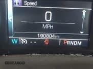 ✅ 2015 Chevrolet Silverado 1500 LT • VIN: 3GCUKREC2FG102035 • Lot: 43364737. Wystawiony na IAAI z przebiegiem 190 804 mil. Bezpłatny archiwum sprzedaży aukcyjnych z USA i szczegółowy raport historii pojazdu na DreamBid. Zdjęcie 15.