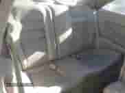 2001 Honda Accord EX z VIN 1HGCG22531A026926, wystawiony jako IAAI lot #43561897 z przebiegiem 318 749 mil mil oraz . Historia ofert i sprzedaży dostępna na DreamBid. Obrazek 8.