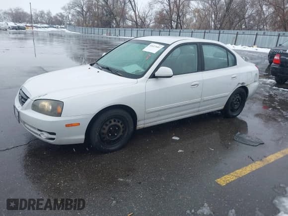 ✅ 2005 Hyundai Elantra GLS • VIN: KMHDN46D55U008031 • Lot: 41627681. Wystawiony na IAAI z przebiegiem 223 451 mil. Bezpłatny archiwum sprzedaży aukcyjnych z USA i szczegółowy raport historii pojazdu na DreamBid. Zdjęcie 2.