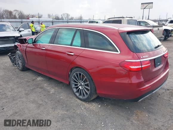 ✅ 2019 Mercedes-Benz E 450 • VIN: WDDZH6JB7KA654077 • Lot: 41511592. Listed on IAAI with 72,870 mi. Free auction sales archive from the USA and detailed vehicle history report at DreamBid. Image 3.