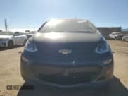 ✅ 2019 Chevrolet Bolt EV LT • VIN: 1G1FY6S04K4133853 • Lot: 44377175. Wystawiony na Copart z przebiegiem 82 468 mil. Bezpłatny archiwum sprzedaży aukcyjnych z USA i szczegółowy raport historii pojazdu na DreamBid. Zdjęcie 5.