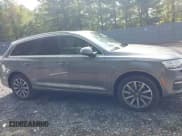 ✅ 2017 Audi Q7 Premium Plus • VIN: WA1LAAF7XHD017973 • Lot: 43146713. Wystawiony na IAAI z przebiegiem 149 531 mil. Bezpłatny archiwum sprzedaży aukcyjnych z USA i szczegółowy raport historii pojazdu na DreamBid. Zdjęcie 13.