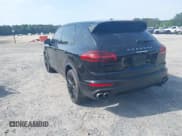 ✅ 2016 Porsche Cayenne S E-Hybrid • VIN: WP1AE2A27GLA59572 • Lot: 42289960. Wystawiony na IAAI z przebiegiem 100 806 mil. Bezpłatny archiwum sprzedaży aukcyjnych z USA i szczegółowy raport historii pojazdu na DreamBid. Zdjęcie 3.