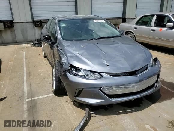 ✅ 2018 Chevrolet Volt LT • VIN: 1G1RA6S56JU118640 • Lot: 66414974. Wystawiony na Copart z przebiegiem Nie podano. Bezpłatny archiwum sprzedaży aukcyjnych z USA i szczegółowy raport historii pojazdu na DreamBid. Zdjęcie 11.
