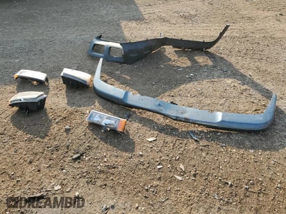 ✅ 2006 Chevrolet Silverado 1500 LT1 • VIN: 1GCEK14T16Z119674 • Лот: 59967655. Опубликован ранее на Copart с пробегом 222 513 миль. Бесплатный доступ к архиву аукционных продаж из США и подробный отчёт об истории автомобиля на DreamBid. Изображение 12.