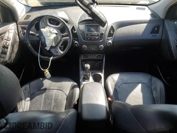 2014 Hyundai Tucson SE z VIN KM8JUCAG8EU849388, wystawiony jako Copart lot #68346055 z przebiegiem Nie podano mil oraz Czysty tytuł • Clean title. Historia ofert i sprzedaży dostępna na DreamBid. Obrazek 8.