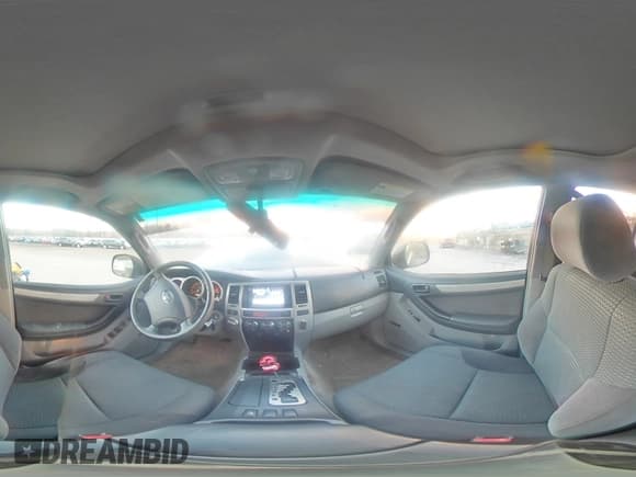 ✅ 2005 Toyota 4Runner SR5 Sport • VIN: JTEBU14R050075182 • Lot: 92833465. Wystawiony na Copart z przebiegiem 208 000 mil. Bezpłatny archiwum sprzedaży aukcyjnych z USA i szczegółowy raport historii pojazdu na DreamBid. Zdjęcie 15.