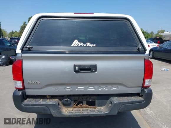 ✅ 2017 Toyota Tacoma SR • VIN: 5TFSX5EN1HX054965 • Lot: 42150569. Listed on IAAI with 108,342 mi. Free auction sales archive from the USA and detailed vehicle history report at DreamBid. Image 17.