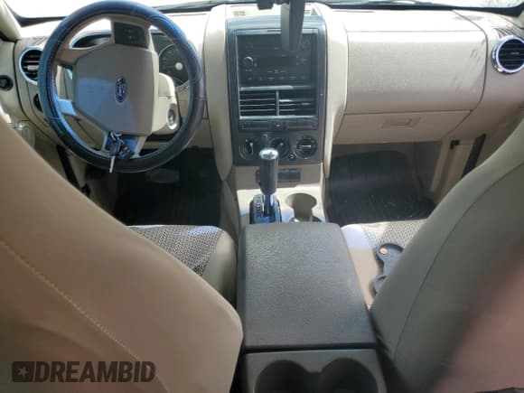 ✅ 2006 Ford Explorer XLT • VIN: 1FMEU63E36ZA24958 • Lot: 85693375. Listed on Copart with Not provided. Free auction sales archive from the USA and detailed vehicle history report at DreamBid. Image 8.