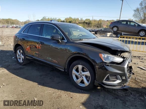 ✅ 2020 Audi Q3 Premium • VIN: WA1AECF34L1024819 • Lot: 53194995. Listed on Copart with 109,523 mi. Free auction sales archive from the USA and detailed vehicle history report at DreamBid. Image 4.
