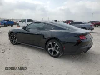 ✅ 2024 Ford Mustang EcoBoost • VIN: 1FA6P8TH0R5102748 • Лот: 50908874. Опубликован ранее на Copart с пробегом 4 737 миль. Бесплатный доступ к архиву аукционных продаж из США и подробный отчёт об истории автомобиля на DreamBid. Изображение 2.