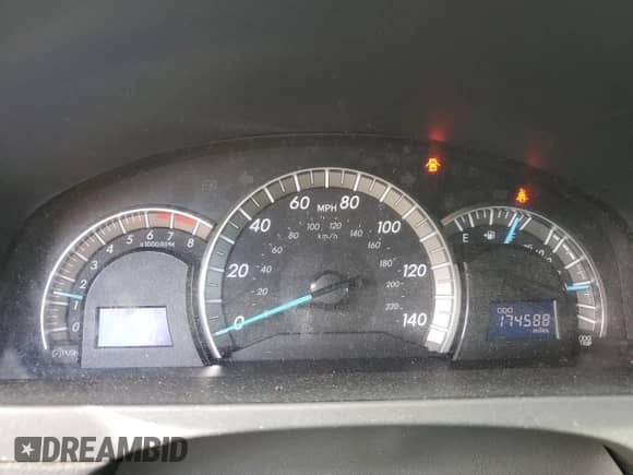 2013 Toyota Camry L with VIN 4T1BF1FK4DU279176, listed as a Copart auction lot 83811205 with 174,588 mi miles and Salvage title. Bid and sale history available at DreamBid. Image 9.