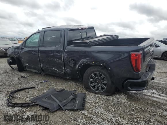 ✅ 2024 GMC Sierra 1500 AT4X • VIN: 3GTUUFEL6RG172246 • Лот: 53027025. Опубликован ранее на Copart с пробегом 19 735 миль. Бесплатный доступ к архиву аукционных продаж из США и подробный отчёт об истории автомобиля на DreamBid. Изображение 2.