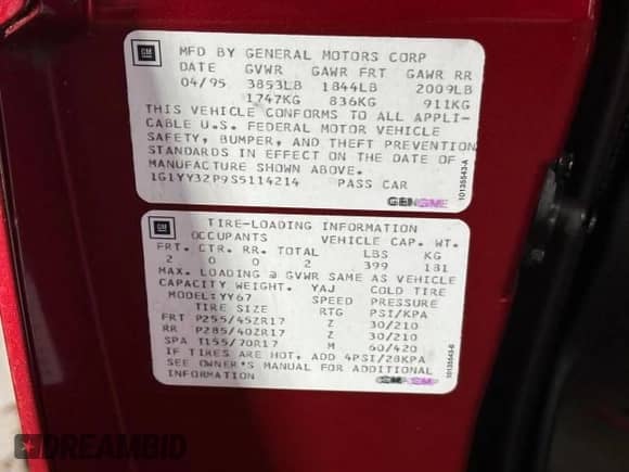 1995 Chevrolet Corvette with VIN 1G1YY32P9S5114214, listed as a Copart auction lot 88994775 with 7,924 mi miles and Salvage title. Bid and sale history available at DreamBid. Image 10.