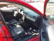 ✅ 2011 Volkswagen Jetta TDI • VIN: 3VW3L7AJ4BM072188 • Lot: 41606803. Wystawiony na IAAI z przebiegiem 177 400 mil. Bezpłatny archiwum sprzedaży aukcyjnych z USA i szczegółowy raport historii pojazdu na DreamBid. Zdjęcie 5.