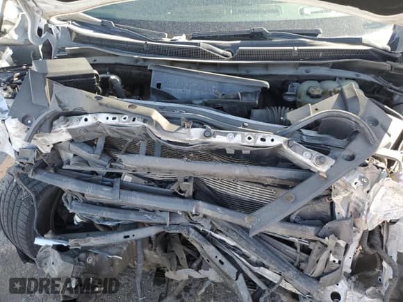 ✅ 2022 Chevrolet Suburban LT • VIN: 1GNSCCKD2NR210286 • Lot: 86811035. Listed on Copart with 149,254 mi. Free auction sales archive from the USA and detailed vehicle history report at DreamBid. Image 12.