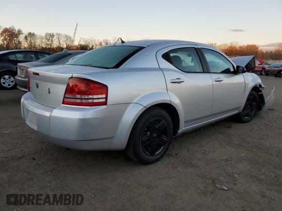 ✅ 2008 Dodge Avenger SE • VIN: 1B3LC46K78N628142 • Лот: 78300034. Опубликован ранее на Copart с пробегом 147 301 миль. Бесплатный доступ к архиву аукционных продаж из США и подробный отчёт об истории автомобиля на DreamBid. Изображение 3.
