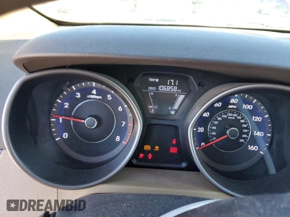 ✅ 2013 Hyundai Elantra GLS • VIN: 5NPDH4AEXDH417503 • Lot: 89559035. Listed on Copart with 106,858 mi. Free auction sales archive from the USA and detailed vehicle history report at DreamBid. Image 9.