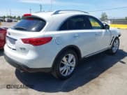 ✅ 2014 Infiniti QX70 • VIN: JN8CS1MW6EM411872 • Lot: 42271036. Wystawiony na IAAI z przebiegiem 120 891 mil. Bezpłatny archiwum sprzedaży aukcyjnych z USA i szczegółowy raport historii pojazdu na DreamBid. Zdjęcie 4.