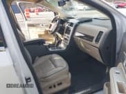 ✅ 2010 Lincoln MKX • VIN: 2LMDJ8JC1ABJ12859 • Lot: 41822691. Listed on IAAI with 164,502 mi. Free auction sales archive from the USA and detailed vehicle history report at DreamBid. Image 5.