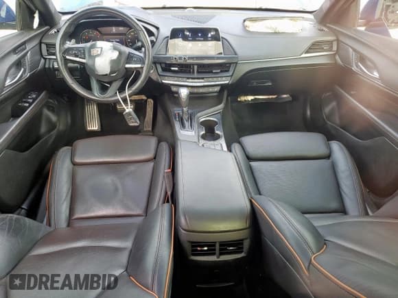 ✅ 2020 Cadillac CT4 Sport • VIN: 1G6DC5RK8L0123272 • Лот: 63840525. Опубликован ранее на Copart с пробегом 57 876 миль. Бесплатный доступ к архиву аукционных продаж из США и подробный отчёт об истории автомобиля на DreamBid. Изображение 8.