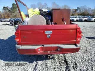 2007 Dodge Dakota SLT с VIN 1D7HW48J87S224644, выставлен на аукционе Copart как лот 83272224 с пробегом Не указан миль и Чистый • Clean title. История ставок и продаж доступна на DreamBid. Изображение 6.