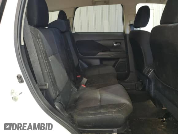 2019 Mitsubishi Outlander ES z VIN JA4AD2A3XKZ054525, wystawiony jako Copart lot #84948255 z przebiegiem 129 352 mil mil oraz Czysty tytuł • Clean title. Historia ofert i sprzedaży dostępna na DreamBid. Obrazek 11.