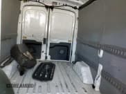 ✅ 2020 Ford Transit Cargo • VIN: 1FTYE1C85LKB80015 • Lot: 53082755. Wystawiony na Copart z przebiegiem Nie podano. Bezpłatny archiwum sprzedaży aukcyjnych z USA i szczegółowy raport historii pojazdu na DreamBid. Zdjęcie 10.
