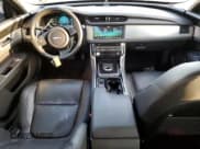 ✅ 2017 Jaguar XF 20d Prestige • VIN: SAJBK4BN7HCY42560 • Лот: 67599073. Опубликован ранее на Copart с пробегом 60 413 миль. Бесплатный доступ к архиву аукционных продаж из США и подробный отчёт об истории автомобиля на DreamBid. Изображение 8.