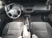 ✅ 2005 Honda Civic VP • VIN: 1HGEM22185L048431 • Lot: 70652835. Wystawiony na Copart z przebiegiem 253 775 mil. Bezpłatny archiwum sprzedaży aukcyjnych z USA i szczegółowy raport historii pojazdu na DreamBid. Zdjęcie 8.