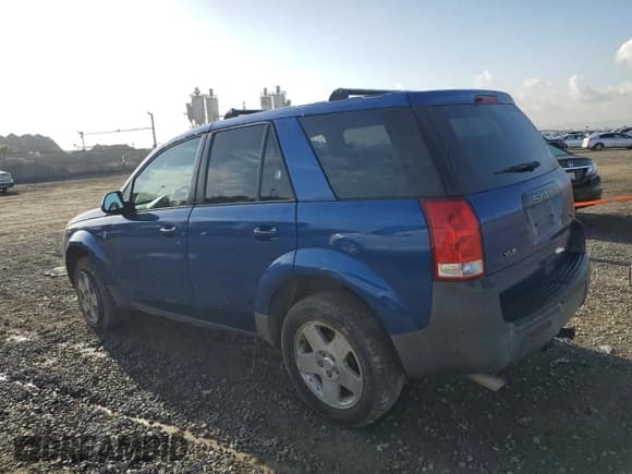 ✅ 2005 Saturn VUE • VIN: 5GZCZ53415S814988 • Lot: 42877145. Wystawiony na Copart z przebiegiem 221 219 mil. Bezpłatny archiwum sprzedaży aukcyjnych z USA i szczegółowy raport historii pojazdu na DreamBid. Zdjęcie 2.