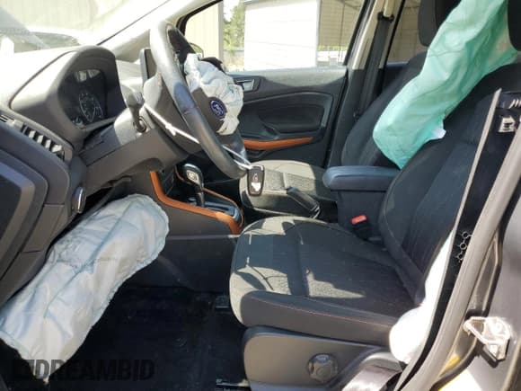 ✅ 2021 Ford EcoSport SE • VIN: MAJ3S2GE5MC441086 • Lot: 55814955. Wystawiony na Copart z przebiegiem 58 698 mil. Bezpłatny archiwum sprzedaży aukcyjnych z USA i szczegółowy raport historii pojazdu na DreamBid. Zdjęcie 7.