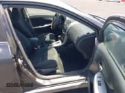 ✅ 2010 Toyota Corolla • VIN: 1NXBU4EE1AZ381517 • Lot: 42304545. Listed on IAAI with 367,167 mi. Free auction sales archive from the USA and detailed vehicle history report at DreamBid. Image 5.