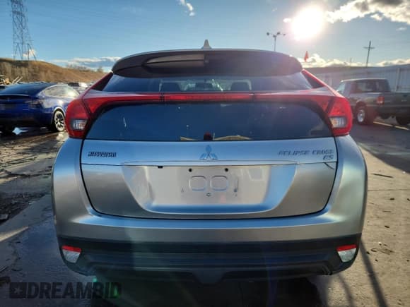 ✅ 2019 Mitsubishi Eclipse Cross ES • VIN: JA4AT3AA7KZ039455 • Lot: 92651785. Listed on Copart with 101,373 mi. Free auction sales archive from the USA and detailed vehicle history report at DreamBid. Image 6.