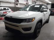 ✅ 2019 Jeep Compass Latitude • VIN: 3C4NJDBB7KT754348 • Lot: 42617408. Listed on IAAI with 59,670 mi. Free auction sales archive from the USA and detailed vehicle history report at DreamBid. Image 2.