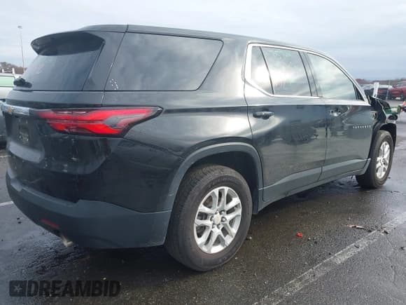 ✅ 2022 Chevrolet Traverse LS • VIN: 1GNERFKW5NJ116903 • Lot: 43636692. Listed on IAAI with 58,451 mi. Free auction sales archive from the USA and detailed vehicle history report at DreamBid. Image 4.