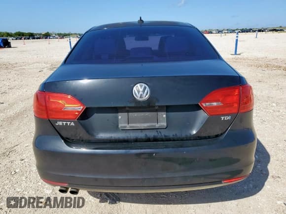 ✅ 2013 Volkswagen Jetta TDI w/Premium • VIN: 3VWLL7AJ7DM232096 • Lot: 57265725. Listed on Copart with 120,361 mi. Free auction sales archive from the USA and detailed vehicle history report at DreamBid. Image 6.