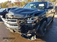 ✅ 2020 Chevrolet Suburban LT • VIN: 1GNSKHKC2LR176418 • Lot: 43544924. Wystawiony na IAAI z przebiegiem 207 318 mil. Bezpłatny archiwum sprzedaży aukcyjnych z USA i szczegółowy raport historii pojazdu na DreamBid. Zdjęcie 6.