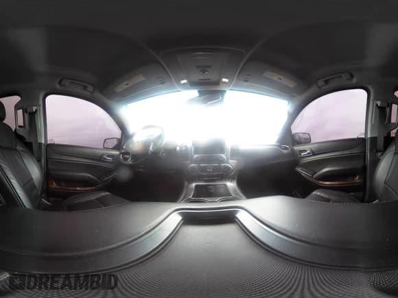 ✅ 2020 Chevrolet Suburban LT • VIN: 1GNSCHKC4LR154126 • Lot: 41636948. Wystawiony na IAAI z przebiegiem 190 699 mil. Bezpłatny archiwum sprzedaży aukcyjnych z USA i szczegółowy raport historii pojazdu na DreamBid. Zdjęcie 20.