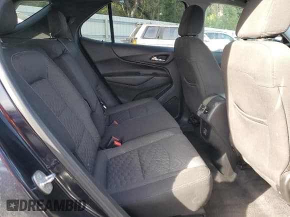 ✅ 2020 Chevrolet Equinox LT • VIN: 2GNAXJEV6L6170022 • Лот: 92247935. Опубликован ранее на Copart с пробегом 134 084 миль. Бесплатный доступ к архиву аукционных продаж из США и подробный отчёт об истории автомобиля на DreamBid. Изображение 11.