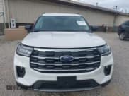 ✅ 2025 Ford Explorer Active • VIN: 1FMUK8DHXSGA70668 • Lot: 43329976. Listed on IAAI with 6,294 mi. Free auction sales archive from the USA and detailed vehicle history report at DreamBid. Image 13.