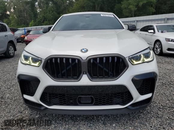 ✅ 2020 BMW X6 M Competition • VIN: 5YMCY0C04L9B05670 • Lot: 64015475. Listed on Copart with 65,235 mi. Free auction sales archive from the USA and detailed vehicle history report at DreamBid. Image 5.