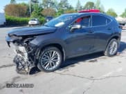 ✅ 2023 Lexus NX 350h Premium • VIN: 2T2GKCEZXPC015134 • Лот: 41984994. Опубликован ранее на IAAI с пробегом 19 264 миль. Бесплатный доступ к архиву аукционных продаж из США и подробный отчёт об истории автомобиля на DreamBid. Изображение 2.