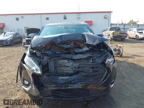 ✅ 2019 Chevrolet Traverse Premier • VIN: 1GNEVKKW0KJ131079 • Lot: 43219069. Wystawiony na IAAI z przebiegiem 109 504 mil. Bezpłatny archiwum sprzedaży aukcyjnych z USA i szczegółowy raport historii pojazdu na DreamBid. Zdjęcie 12.