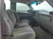 2004 Chevrolet Silverado 1500 LS z VIN 1GCEC14V04Z255175, wystawiony jako Copart lot #77254964 z przebiegiem Nie podano mil oraz Szkoda całkowita • Salvage title. Historia ofert i sprzedaży dostępna na DreamBid. Obrazek 10.