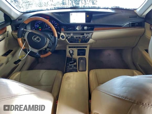 ✅ 2014 Lexus ES 300h • VIN: JTHBW1GG6E2064103 • Lot: 92766475. Wystawiony na Copart z przebiegiem 191 161 mil. Bezpłatny archiwum sprzedaży aukcyjnych z USA i szczegółowy raport historii pojazdu na DreamBid. Zdjęcie 8.